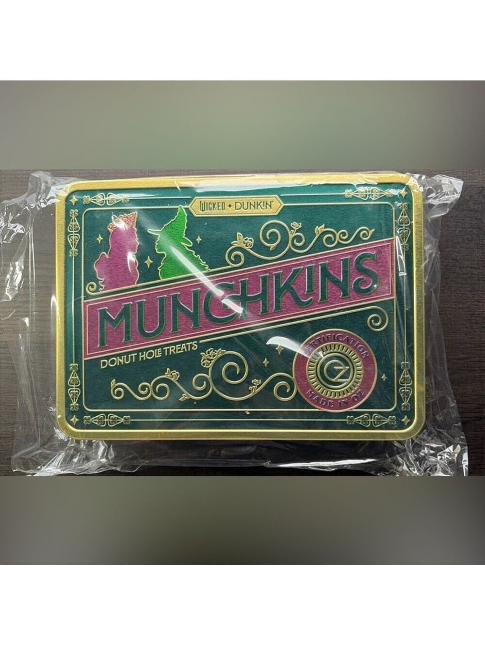 Dunkin’ x Wicked Munchkins Tin-Glinda & Elphaba Limited Edition Collectible NWT